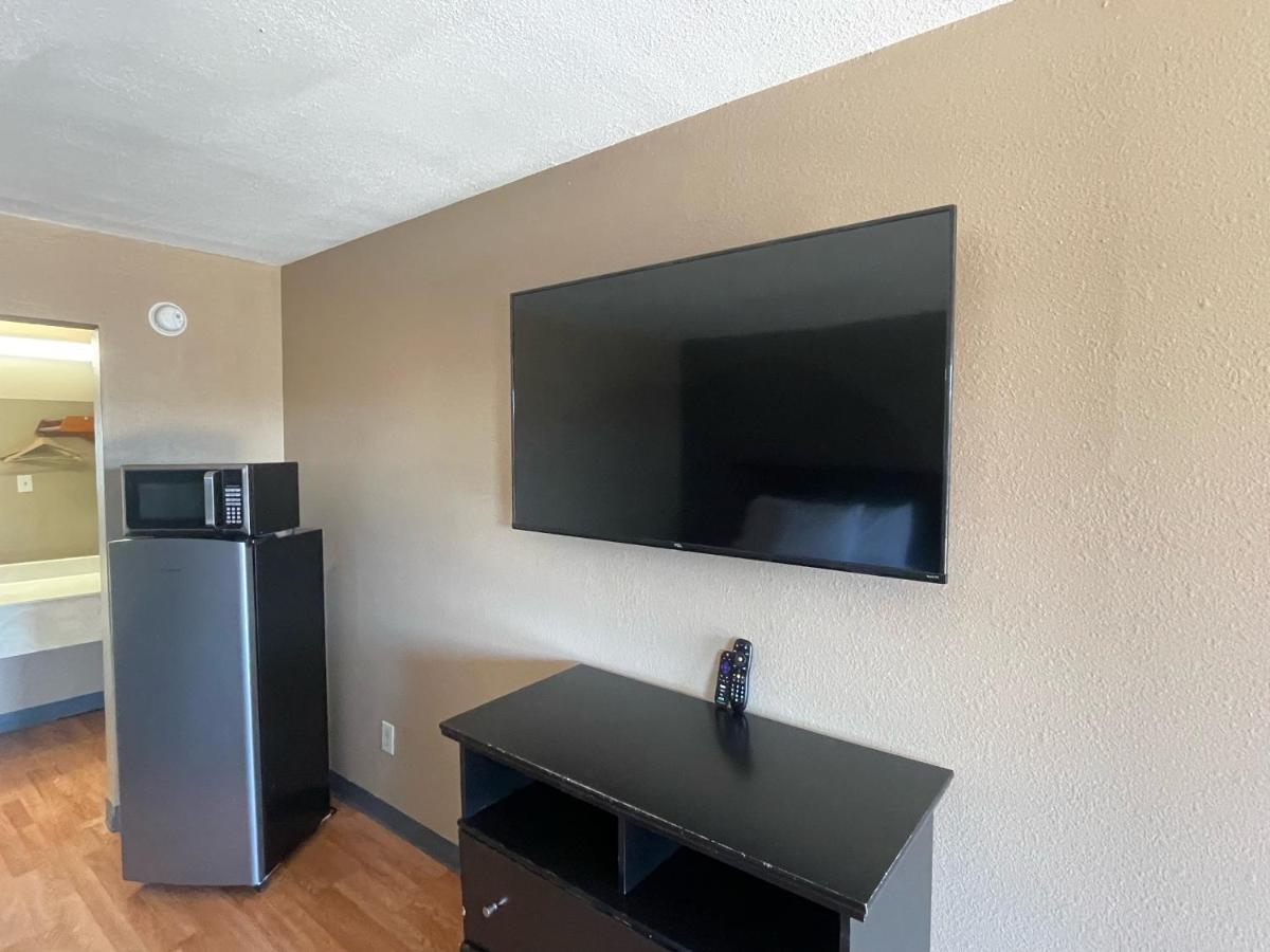 Best Budget Inn Bastrop Luaran gambar